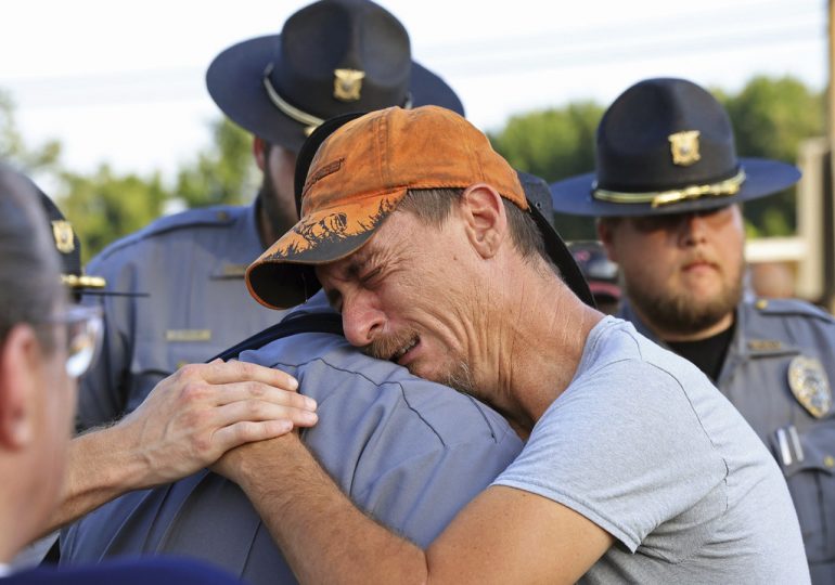 Mass Shootings Across the U.S. Mark the First Weekend of Summer