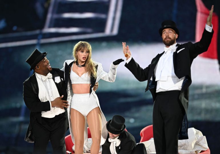 Taylor Swift Joined Onstage in London by Boyfriend Travis Kelce for Special Song