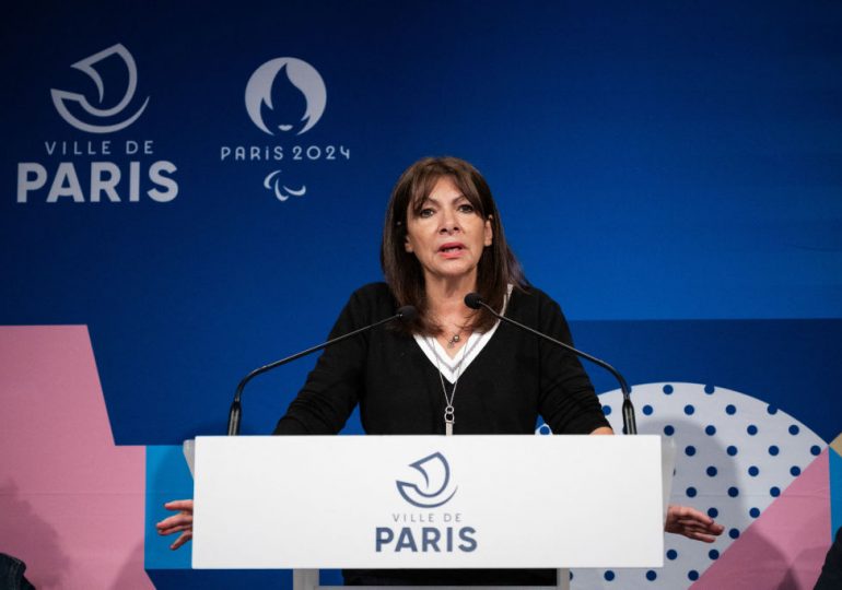 Paris Mayor Anne Hidalgo Fulfills Promise to Swim in the Seine Ahead of the Olympics