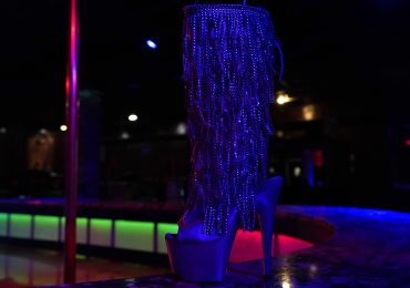 Stripper Sues Florida Over New Restrictions for Workers at Adult Entertainment Businesses