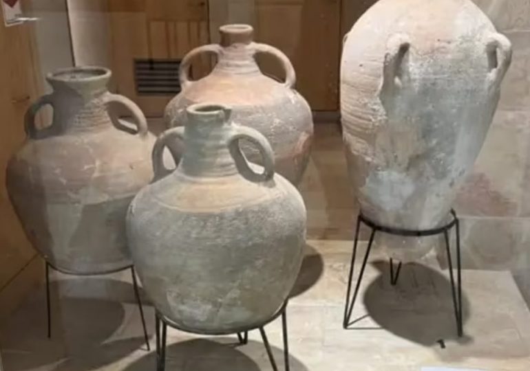 Boy SMASHES ancient 3,500-year-old jar while trying to peer inside – but museum officials have surprising reaction