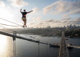 Stuntman makes history by becoming first person to cross into another continent on tightrope