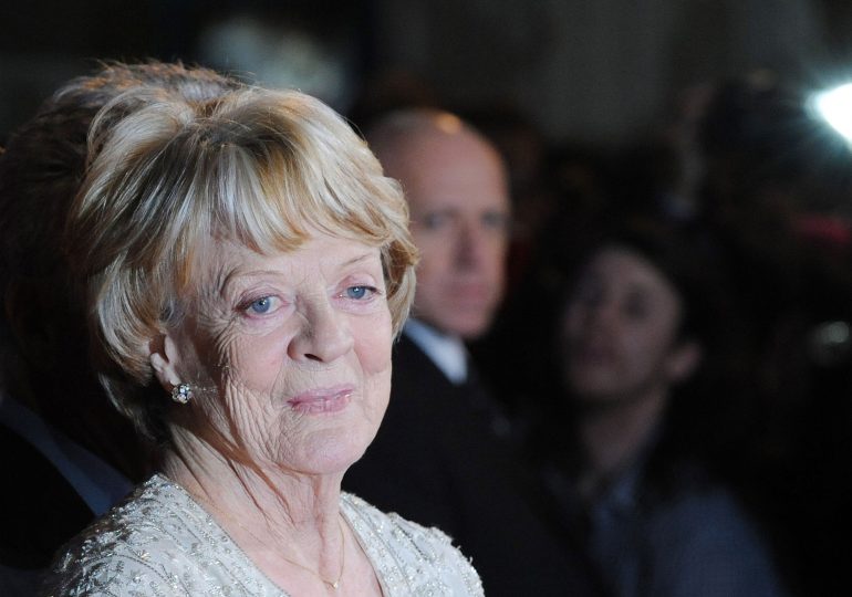 Friends and Fans Pay Tribute to Beloved Actor Maggie Smith