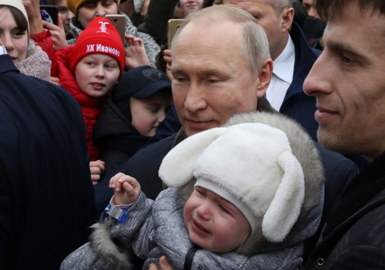 Putin ‘wants Russians to have sex at WORK’ and romp ‘during lunch breaks’ to counter plummeting birth rate