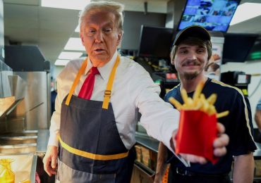 Donald Trump seen working at McDonald’s as he dons an apron and makes French fries at fast food joint