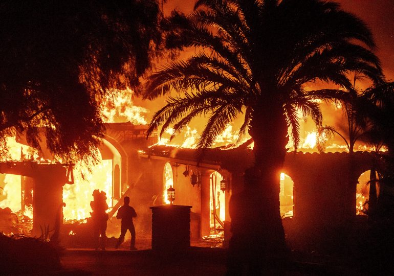 Wildfire Tears Through Southern California Community After Burning Dozens of Homes