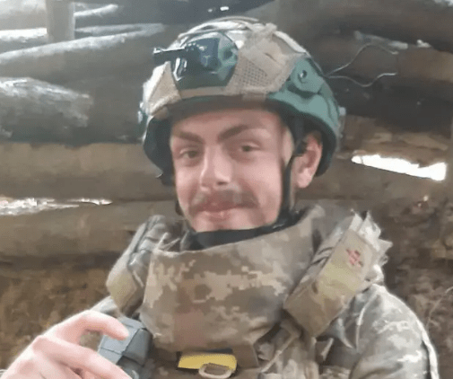 Brit hero, 22, killed by Russian troops in Ukraine after fighting alongside volunteers as family pay tribute to son