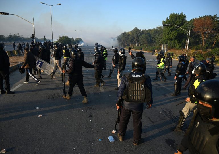 Imran Khan Supporters Breach Locked Down Pakistan Capital as Protests Turn Deadly