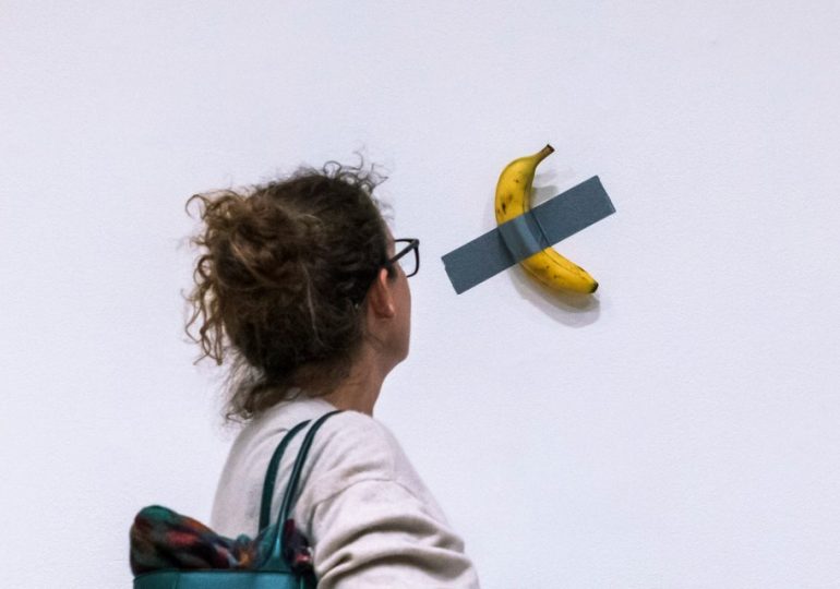 World’s most bizarre artwork of 16p banana duct-taped to WALL to sell for $1MILLION – and you don’t even get the banana