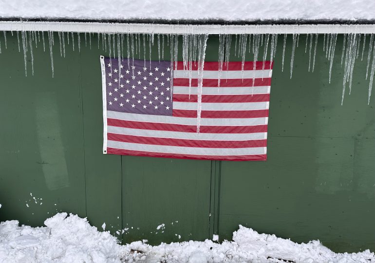 Parts of the U.S. in a Deep Freeze With Heavy Snow and Numbing Temperatures