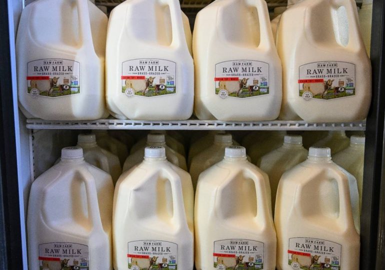 Is Raw Milk Safe? Here’s What to Know