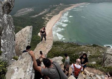 Iconic Instagram beach beauty spot BANS influencers taking pics on precarious cliff edge over fears of tragic falls