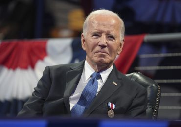 Biden Sets Record Commuting Sentences of Nearly 2,500 People Convicted on Nonviolent Drug Charges