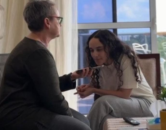 Freed British-Israeli hostage Emily Damari has emotional phone call with Sir Keir Starmer as PM invites her to No10