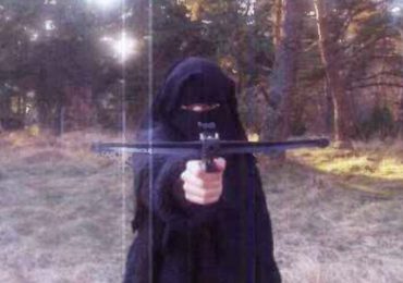 World’s most wanted female ISIS terrorist ‘comes back from the dead’ & is found ALIVE 10yrs after supermarket massacre