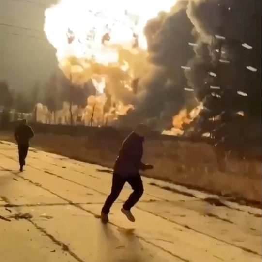 Watch as huge fireball explosion rips through Putin oil refinery as screaming Russians flee inferno after drone attack