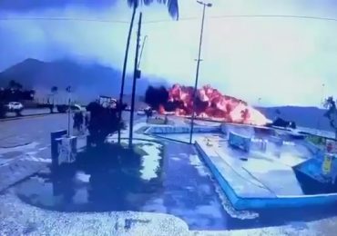 Horror moment plane smashes into road in fireball explosion killing pilot & injuring at least 7 after missing runway