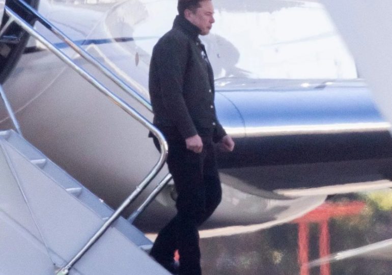 Elon Musk’s strict private jet rules REVEALED – no chit-chat, no air-con, & don’t even think of helping with his gadgets