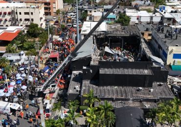 Death toll in horror Jet Set nightclub collapse climbs again to 184 as hopes dwindle of finding survivors beneath rubble