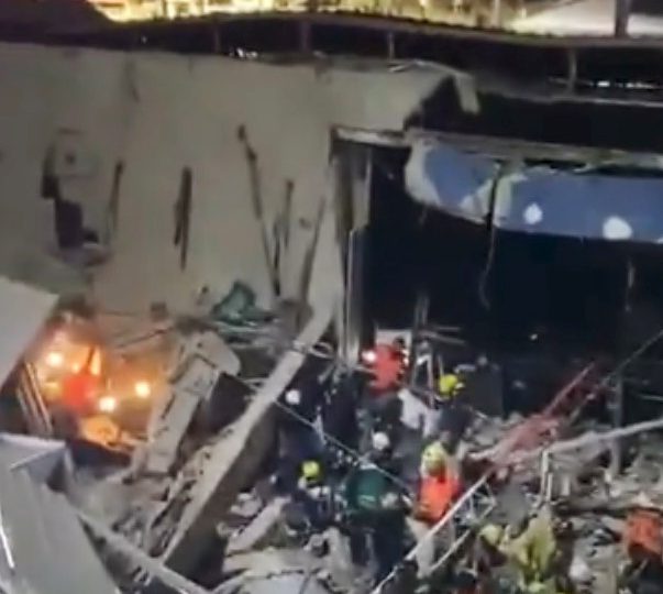 At least 12 dead & survivors trapped under rubble as ceiling collapses at nightclub during concert in Dominican Republic