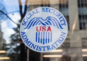 Social Security Reclassifies Alive Immigrants as Dead to Cancel Work Eligibility, Push Them to ‘Self Deport’