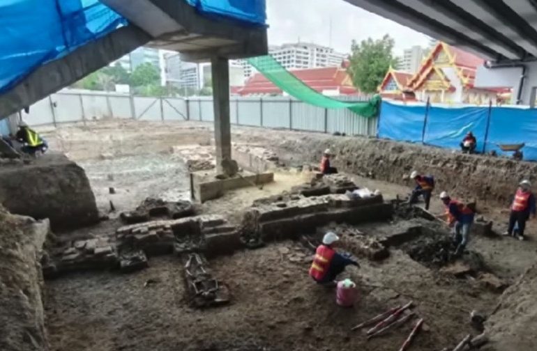 Chilling mass grave of ‘victims of execution’ unearthed at train station with dozens of skeletons bound at feet & hands