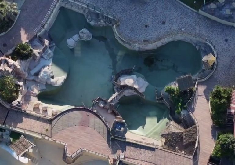 Abandoned theme park left ‘frozen in time’ where stranded Orca whales and bottlenose dolphins have been left to rot