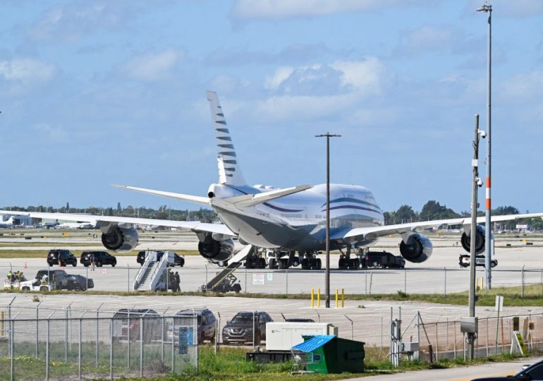Trump gifted $400m world’s biggest plane dubbed ‘flying palace’ by Qatar – and blasts critics as ‘world class losers’
