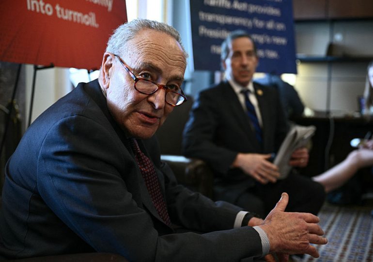 Democrats Seize on Trump’s Qatar Plane Deal to Galvanize Voters