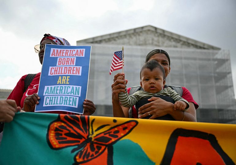 Supreme Court Hears High-Stakes Case on Birthright Citizenship and Federal Courts’ Power