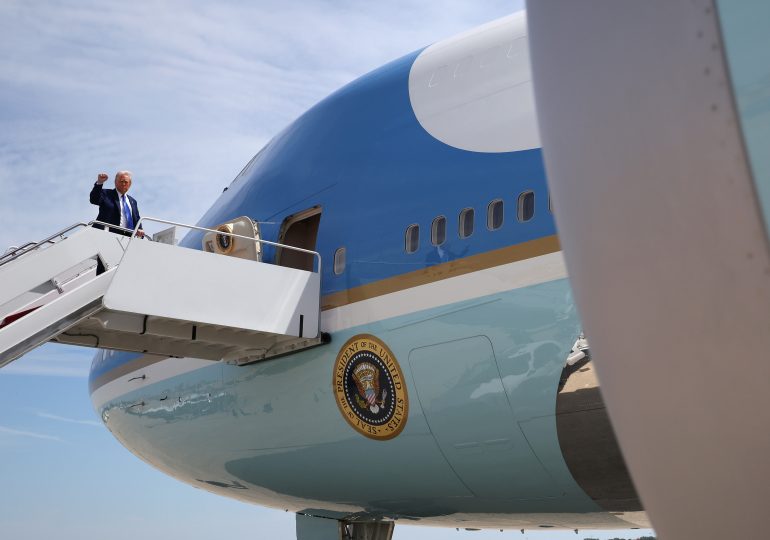 Trump’s New Air Force One? Why Qatar’s Luxury Jet Gift Draws Constitutional Scrutiny