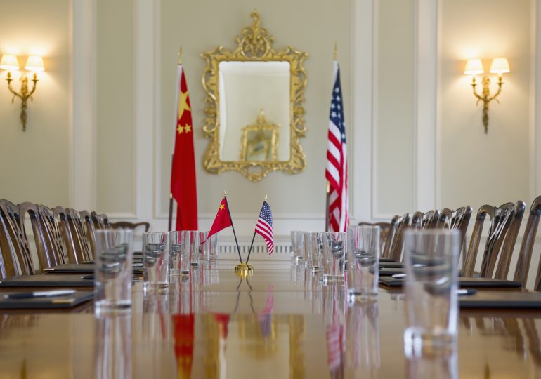 China and U.S. to Hold First Major Trade Talks During Ongoing Trump Tariff War