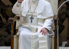 Pope Leo urges release of jailed journalists around the world in passionate speech backing free speech