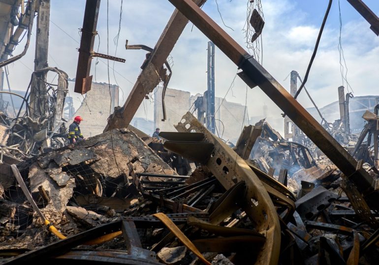 Russia readying troops for ‘long war’ with Ukraine as 50k mass on border & Zelensky says Vlad has ‘no interest in peace’