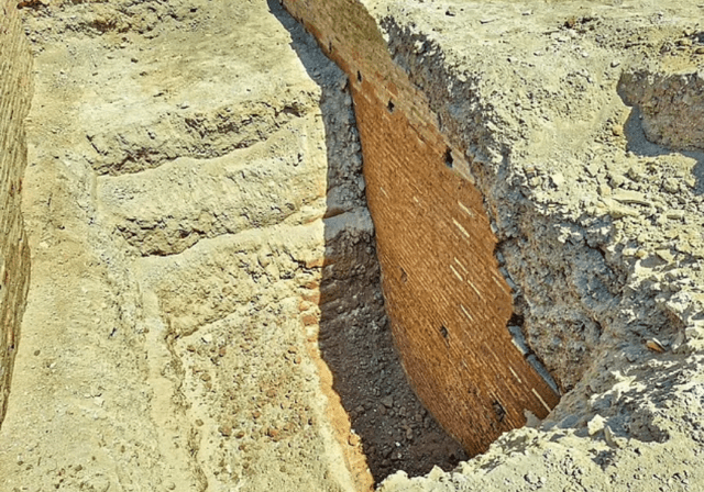 Secret ancient papal palace where Popes lived before the Vatican is unearthed in Rome