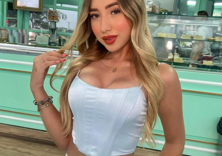 Horror as influencer model Maria Jose Estupinan, 22, shot dead at her door by hitman dressed as delivery driver