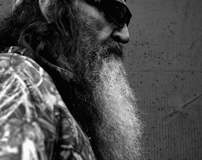 Family and Fans Pay Tribute to Phil Robertson, Outspoken Christian and Conservative Star of Duck Dynasty, After Death at 79