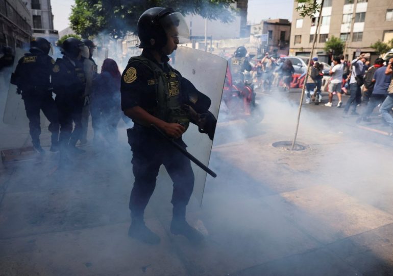 Chilling crime wave sweeping Brit backpacker paradise as tourists shot by ‘river pirates’ & teachers brutally executed