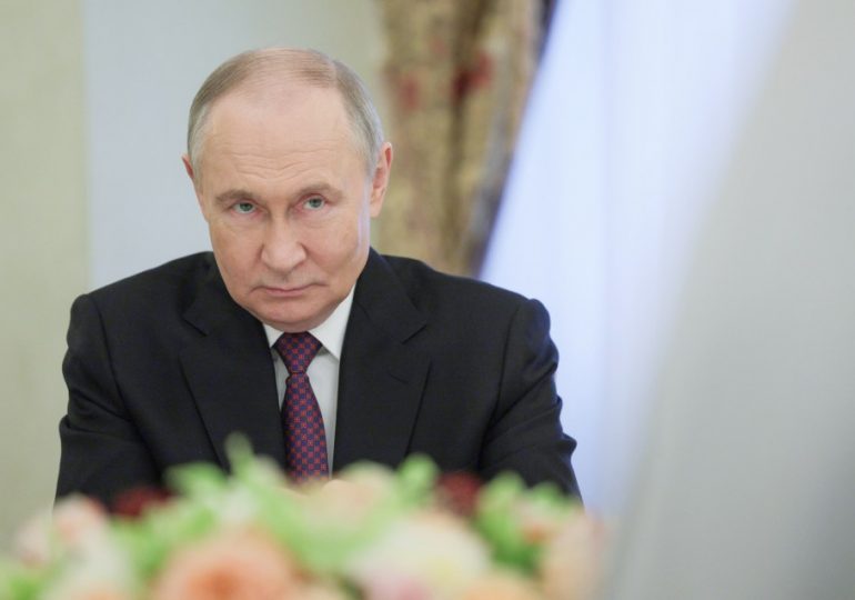 Putin ‘will rebuild depleted army to attack Nato in TWO YEARS after Ukraine ceasefire’ as tyrant dodges crunch talk