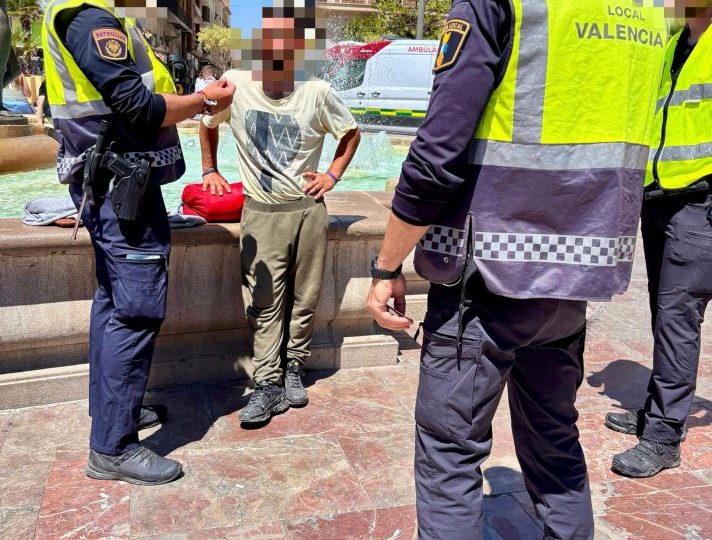 Tourist stabbed in back of neck as she walked with boyfriend in random attack by ‘homeless man’ in Valencia