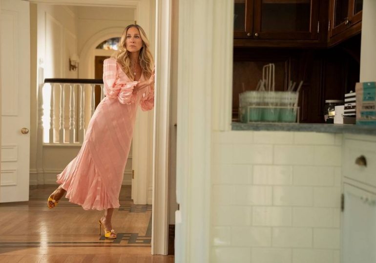 And Just Like That Is Finally Giving Carrie a New Love Interest in Season 3