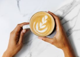Drinking Coffee Linked to Healthy Aging in Middle-Aged Women