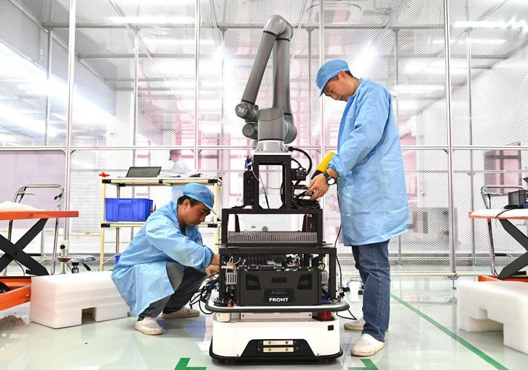 How the U.S. Can Beat China in the Battle of the Robots