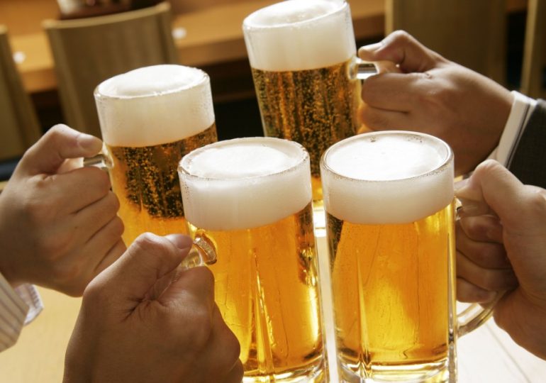 Beer taster sues brewery where he worked for 16yrs for making him an ALCOHOLIC after ‘downing 7 pints a day on the job’