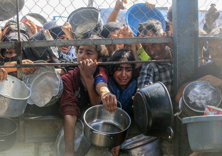 How Closures at Food Distribution Hubs Are Impacting Gazans