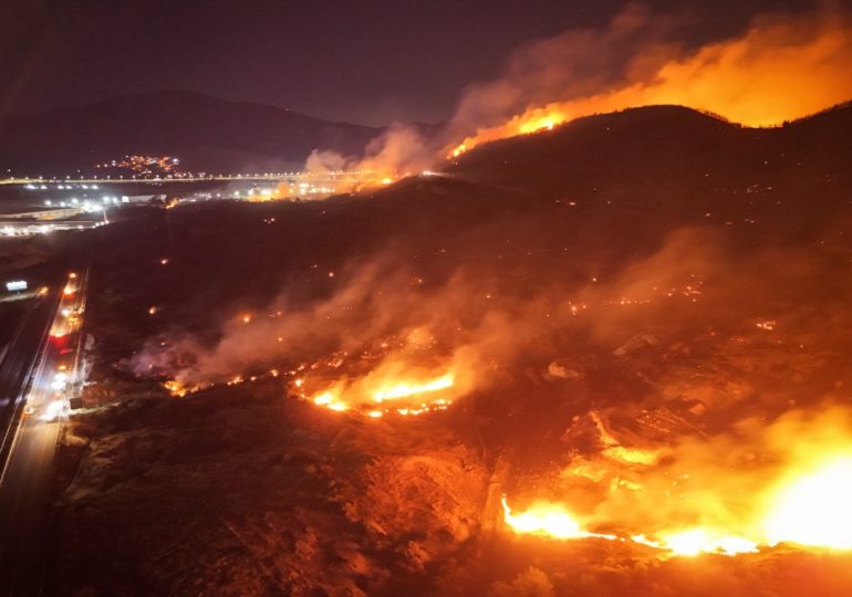 Turkey travel chaos as airport shuts down due to raging wildfires ripping through hols hotspot with hundreds evacuated