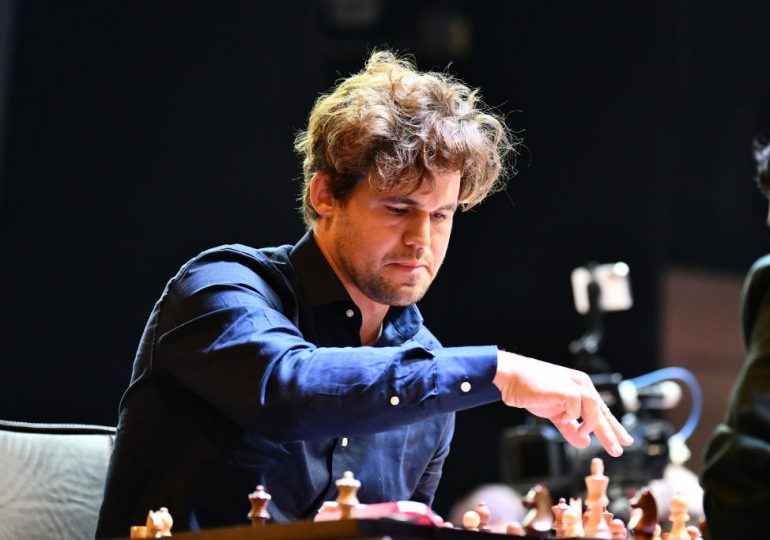 Chess Grandmaster Magnus Carlsen Beats ChatGPT Without Losing a Single Piece