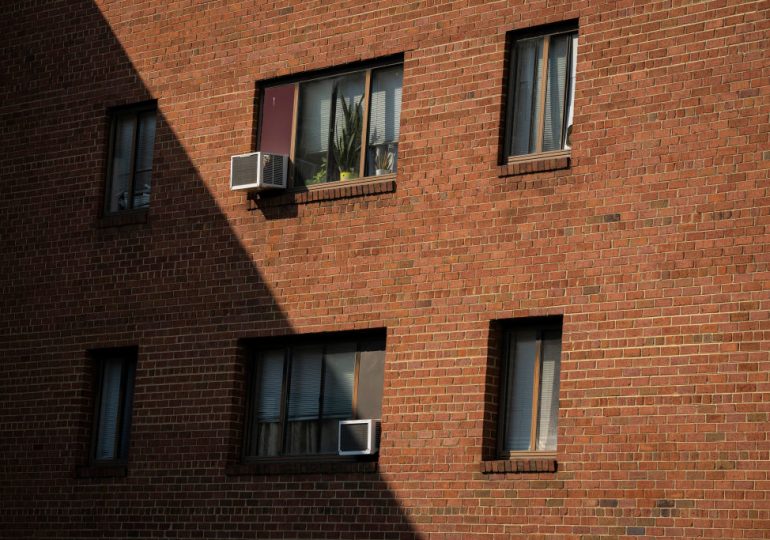 AC Units Are Stifling More Sustainable Ways of Cooling Homes