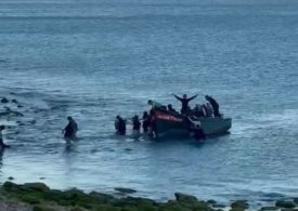 How hols hotspot Portugal SHUT DOOR on illegal migrants with cops on beaches, detention centres & deportations in DAYS