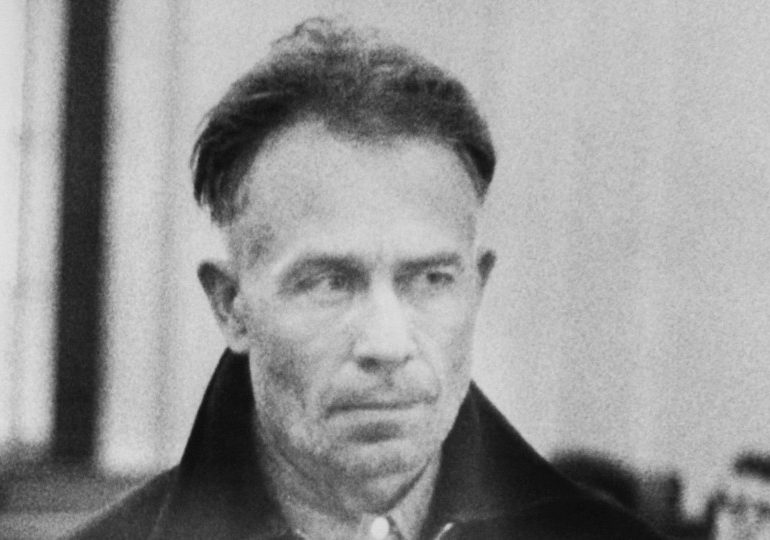 Who was serial killer Ed Gein, and when was he caught?